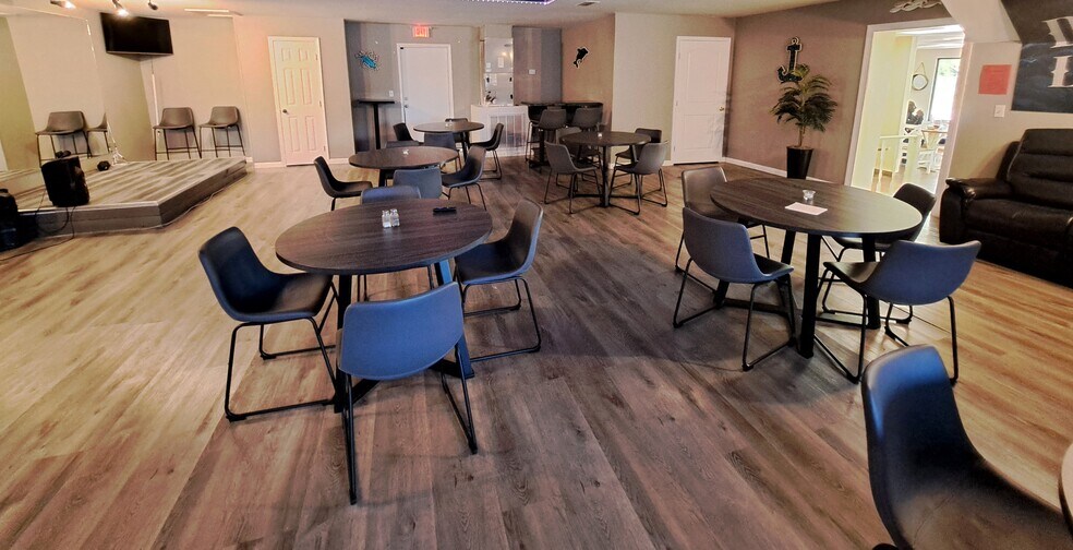 More Photos Of 220 W Front St, Evergreen Freestanding For Sale