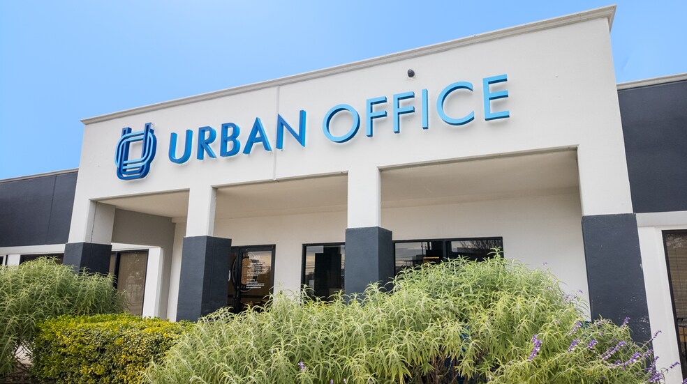 More Photos Of 8637 Fredericksburg Rd, San Antonio Coworking Space