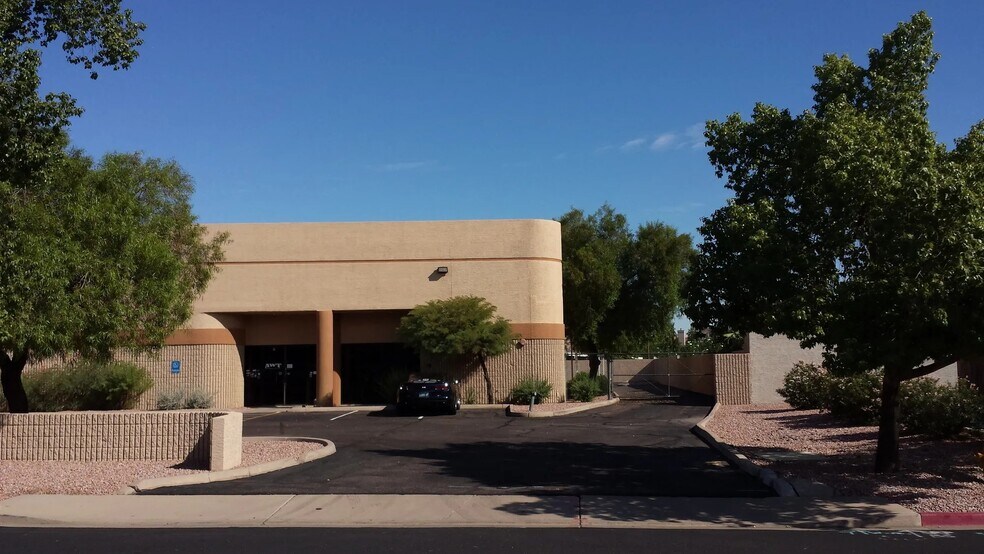 More Photos Of 6532 W Flint St, Chandler Warehouse For Lease