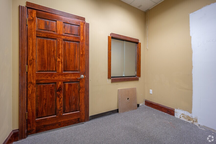 Photo of 4th Floor Ste 406
