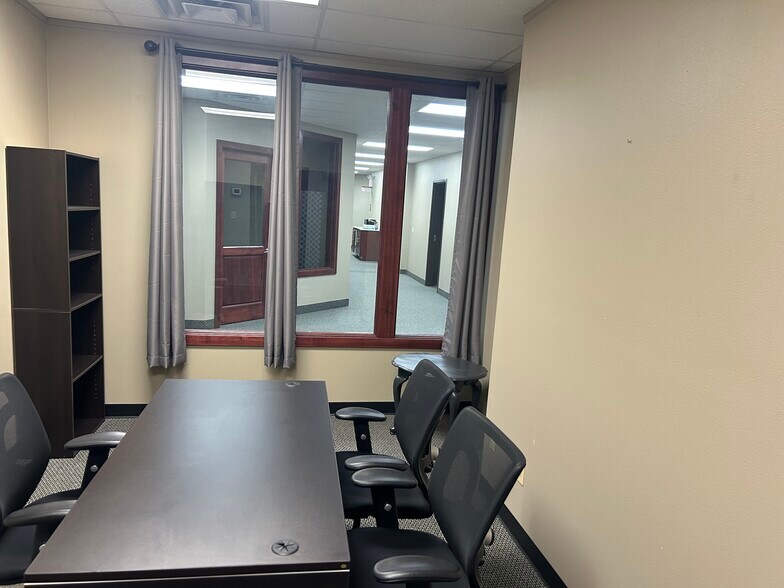 More Photos Of 1930 E 20th Pl, Scottsbluff Medical For Lease