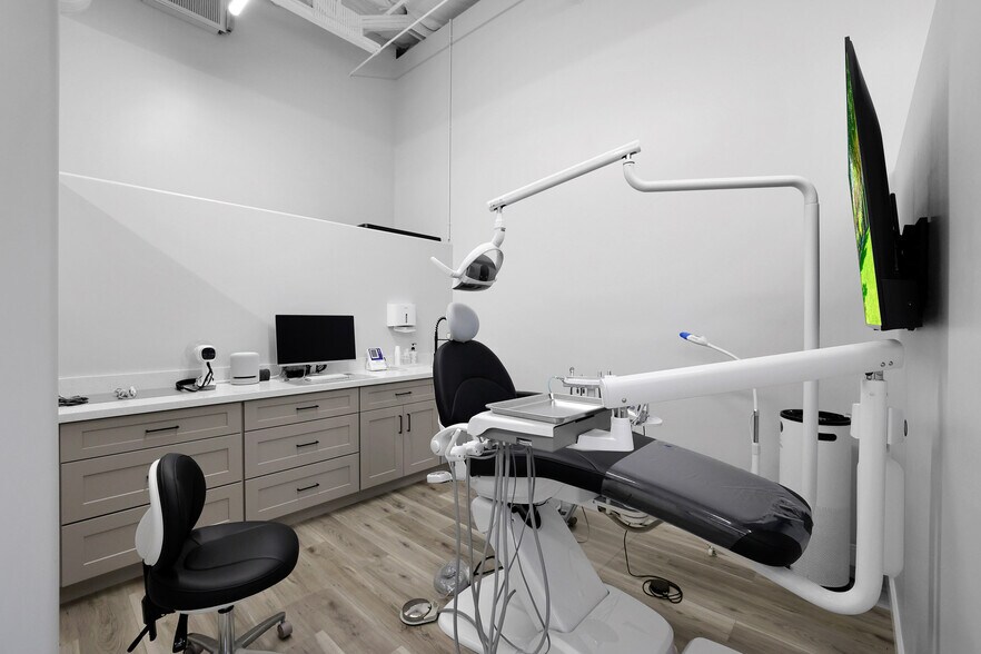 More Photos Of 33777 N Scottsdale Rd, Scottsdale Medical For Lease