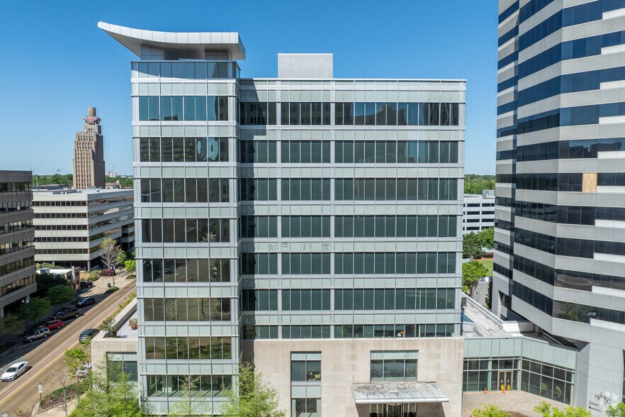 More Photos Of 190 E Capitol St, Jackson Office For Lease