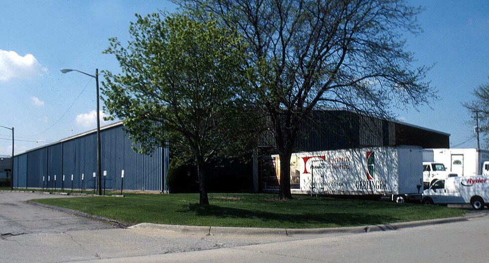 Primary Photo Of 6010 Wall St, Sterling Heights Warehouse For Lease