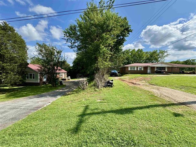 More Photos Of 651 Cox Creek Pky, Florence Specialty For Sale