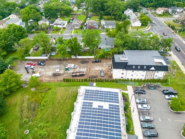More Photos Of 639 Teaneck Rd, Teaneck Office For Lease