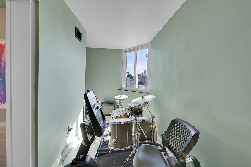 More Photos Of 1141 71st St, Miami Beach Office Residential For Sale