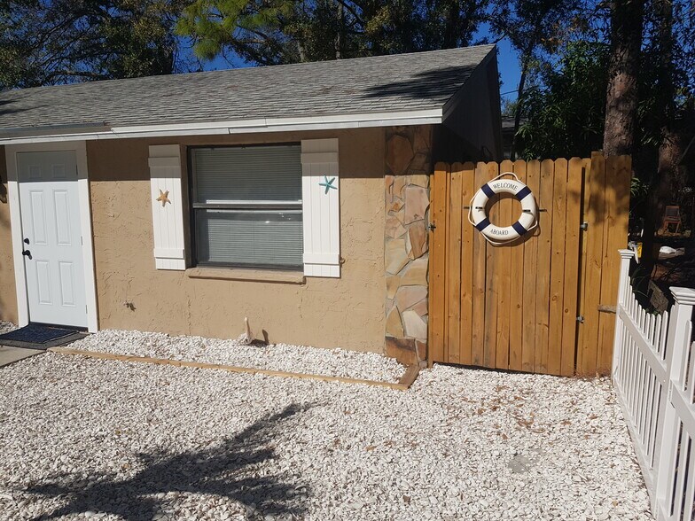 More Photos Of 311 58th Ave E, Bradenton Apartments For Sale
