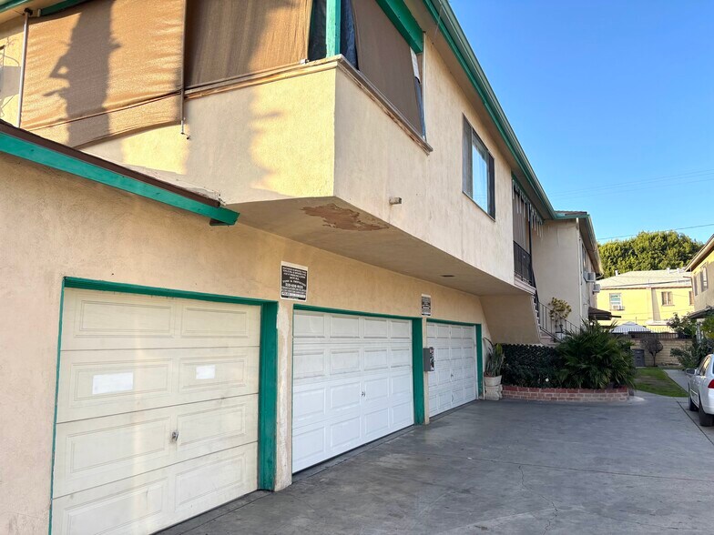 More Photos Of 3203 Wisconsin Ave, Lynwood Apartments For Sale