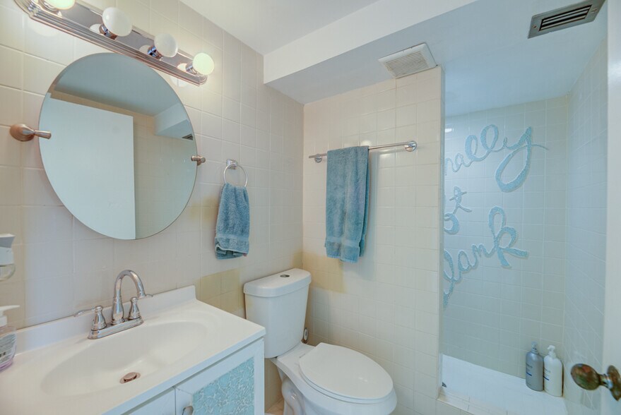 More Photos Of 74560 Overseas Hwy, Islamorada Apartments For Lease