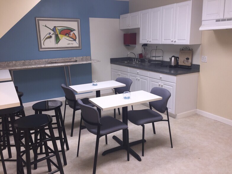 More Photos Of 1500 Garner Rd, Raleigh Office For Lease