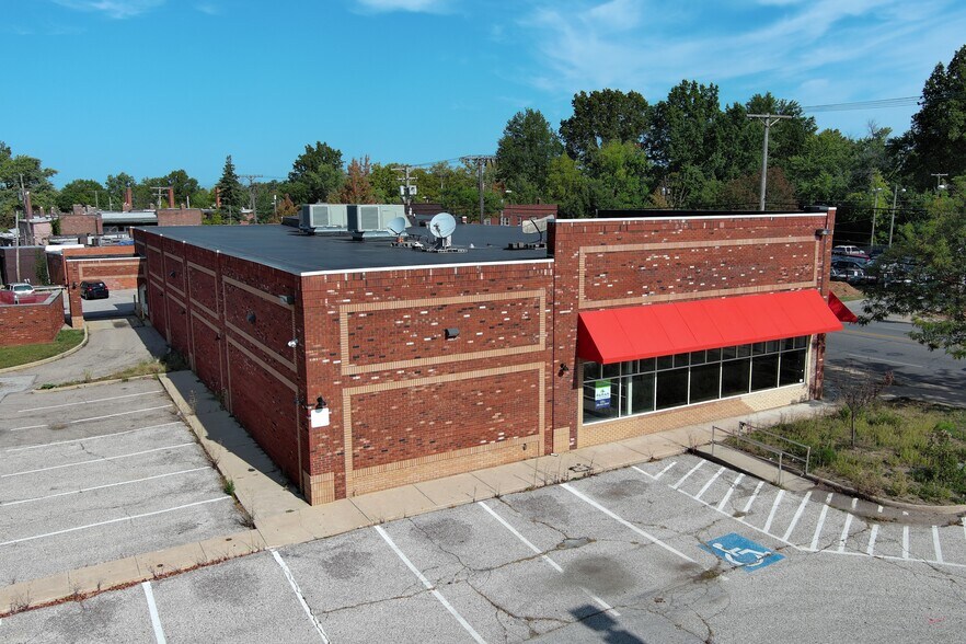 More Photos Of 2590 Noble Rd, Cleveland Heights General Retail For Sale