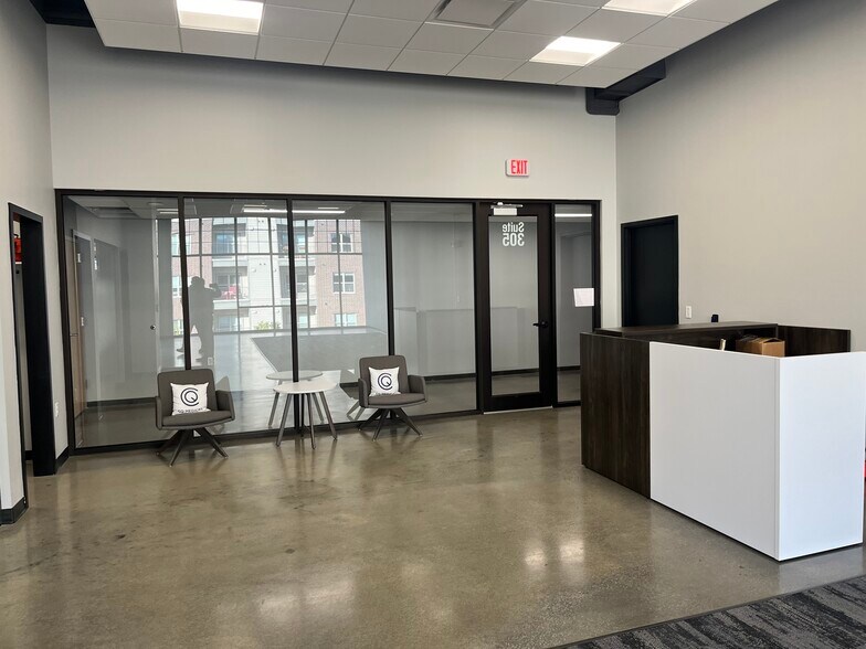 More Photos Of 200 E 9th St, Coralville Office For Lease