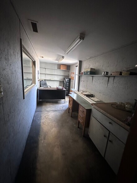 More Photos Of 388 Highway 62 E, Salem Warehouse For Sale