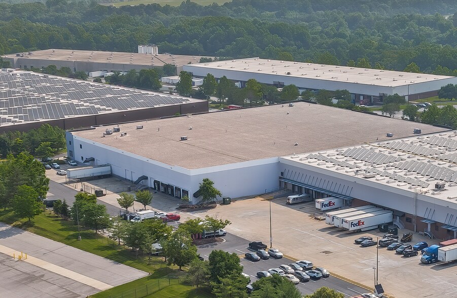 More Photos Of 7458 Candlewood Rd, Hanover Warehouse For Lease