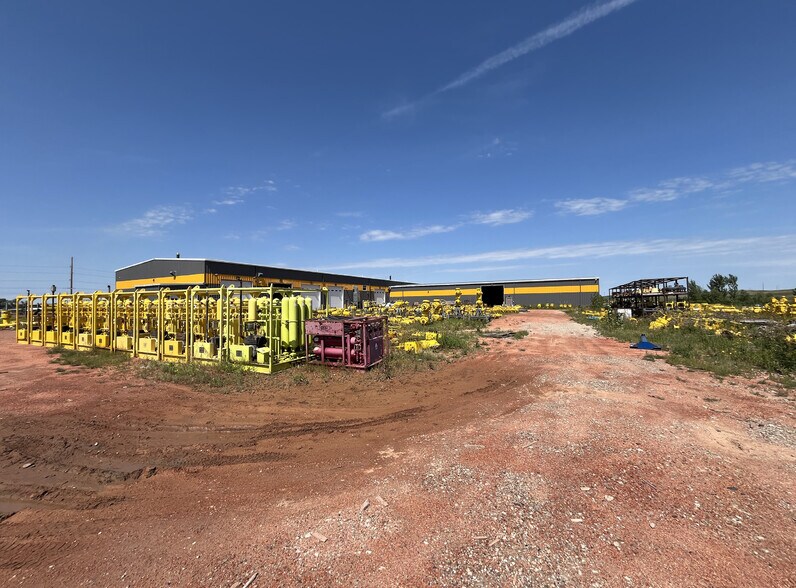 More Photos Of 3102 Main Street, Watford City Industrial For Sale