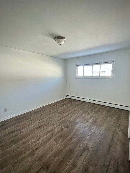 More Photos Of 101 Hooper Rd, Endicott Apartments For Sale