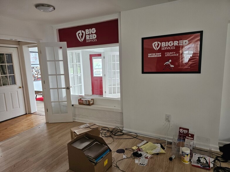 More Photos Of 210 Broad St, Saint Georges Flex For Lease