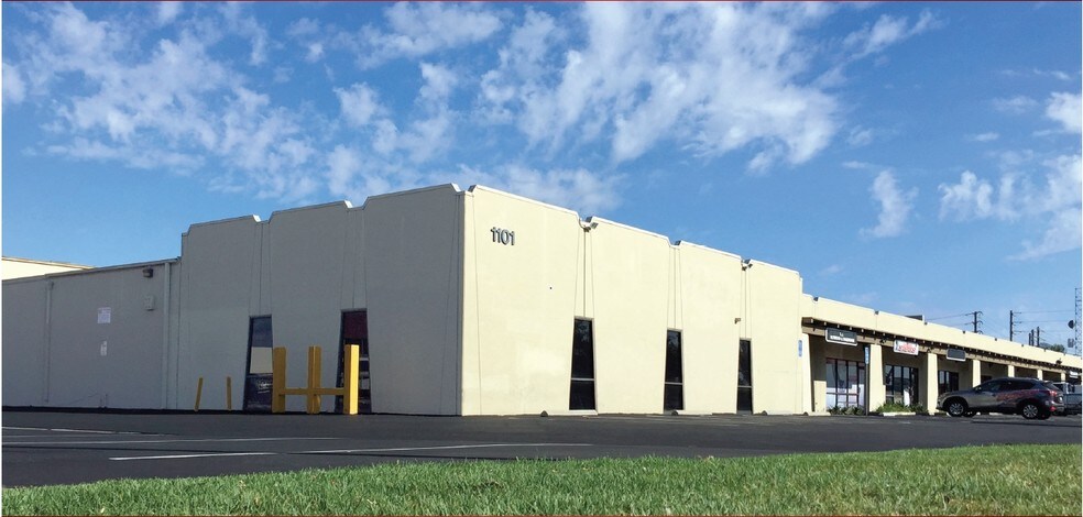 Primary Photo Of 1101 S Grand Ave, Santa Ana Warehouse For Lease