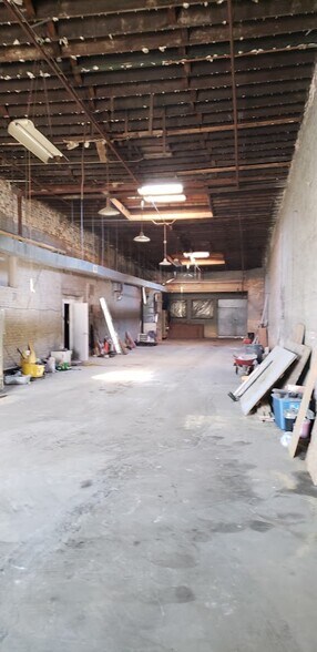 More Photos Of 4244-4250 N Elston Ave, Chicago Warehouse For Lease