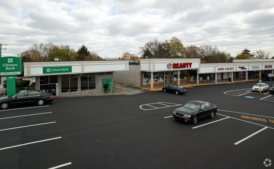 More Photos Of 45-103 Cheltenham Ave, Cheltenham Unknown For Lease