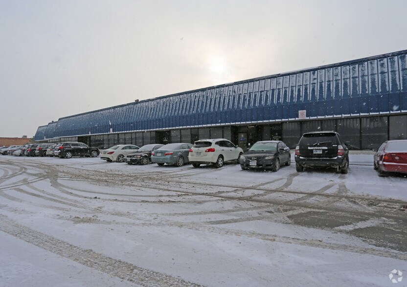 More Photos Of 40 Ironside Cres, Toronto Warehouse For Lease