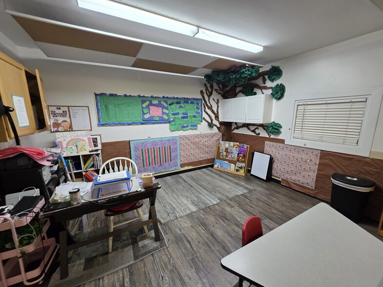 More Photos Of 1063 Aviation Blvd, Hermosa Beach Religious Facility For Sale