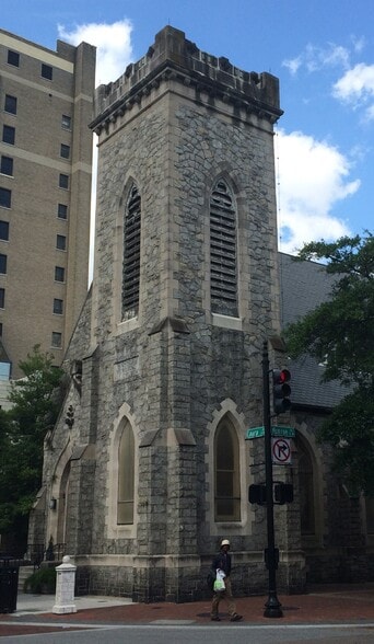 More Photos Of 226 N Laura St, Jacksonville Religious Facility For Sale