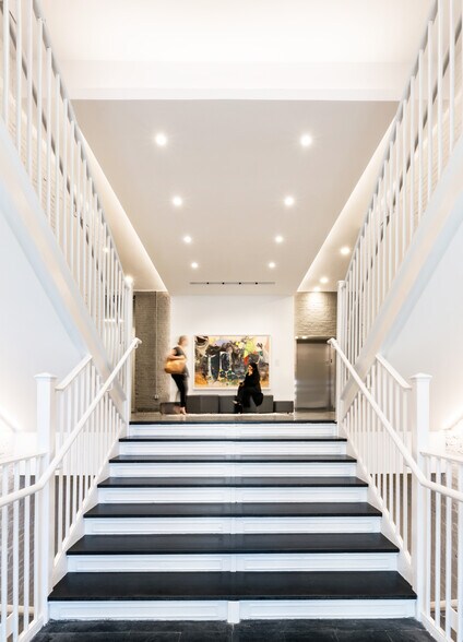 More Photos Of 1923 Vermont Ave NW, Washington Office For Lease