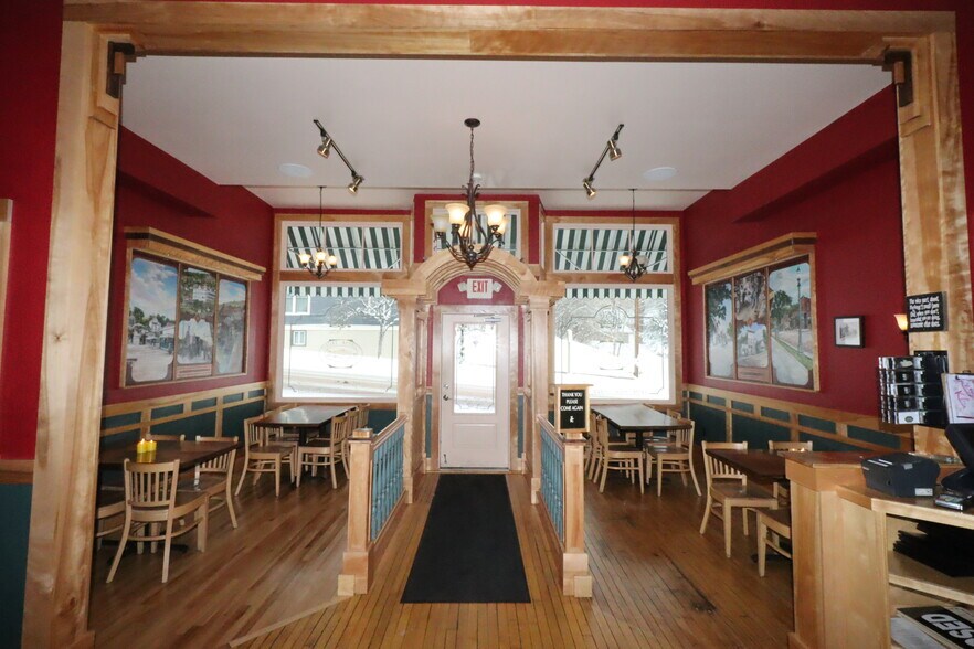 More Photos Of 250 Rittenhouse Ave, Bayfield Restaurant For Sale