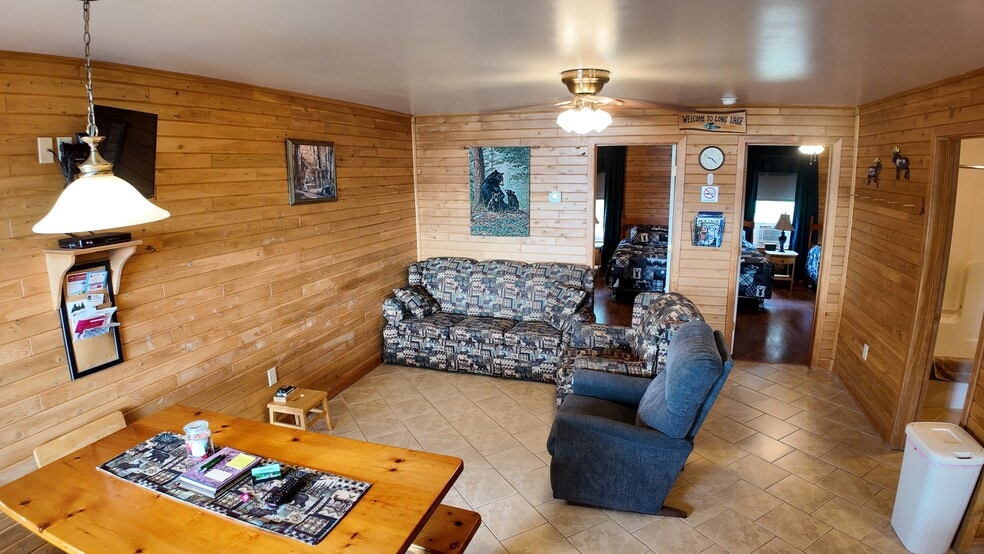 More Photos Of 109 Sinclair Rd, Sinclair Sports And Entertainment For Sale