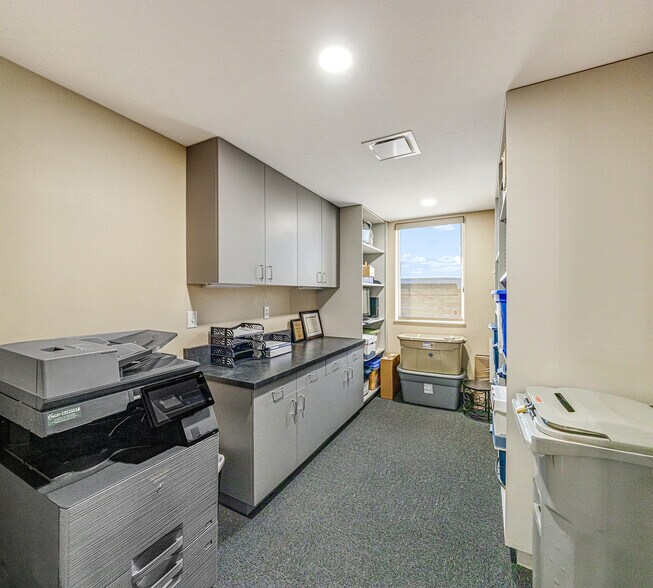 More Photos Of 389 Roberts Ct, Grand Junction Service For Sale