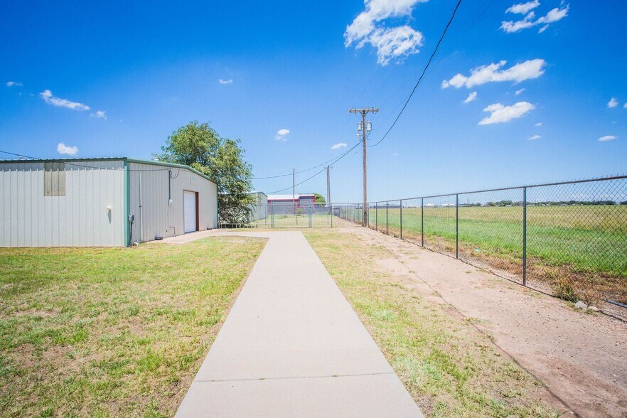 More Photos Of , Lubbock Industrial For Sale