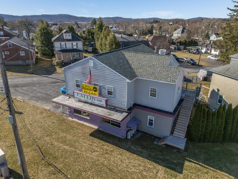 More Photos Of 615 3rd Ave, Alpha Freestanding For Sale