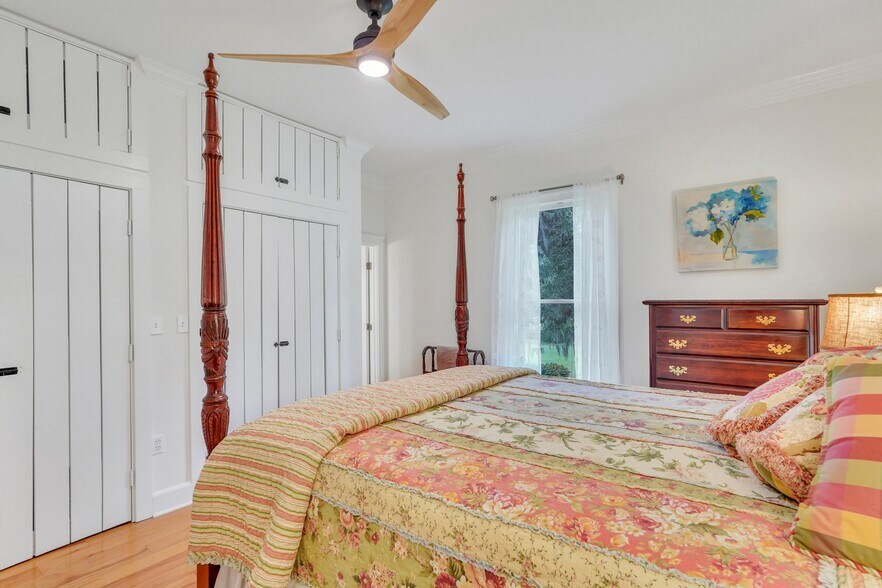 More Photos Of 1871 GA Highway 99, Brunswick Specialty For Sale