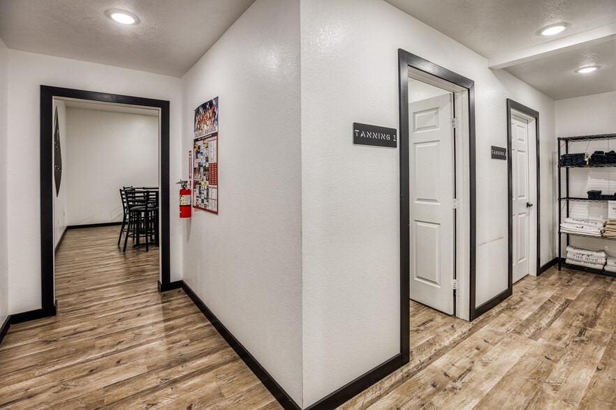 More Photos Of 2762 State Highway 21 E, Caldwell Warehouse For Lease