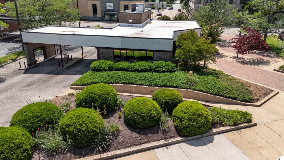 More Photos Of 105 N Main St, Hopewell Medical For Sale