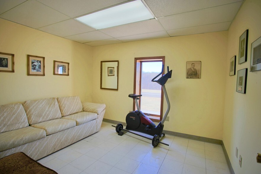 More Photos Of 79 Styles Way, Lagrangeville Light Distribution For Sale