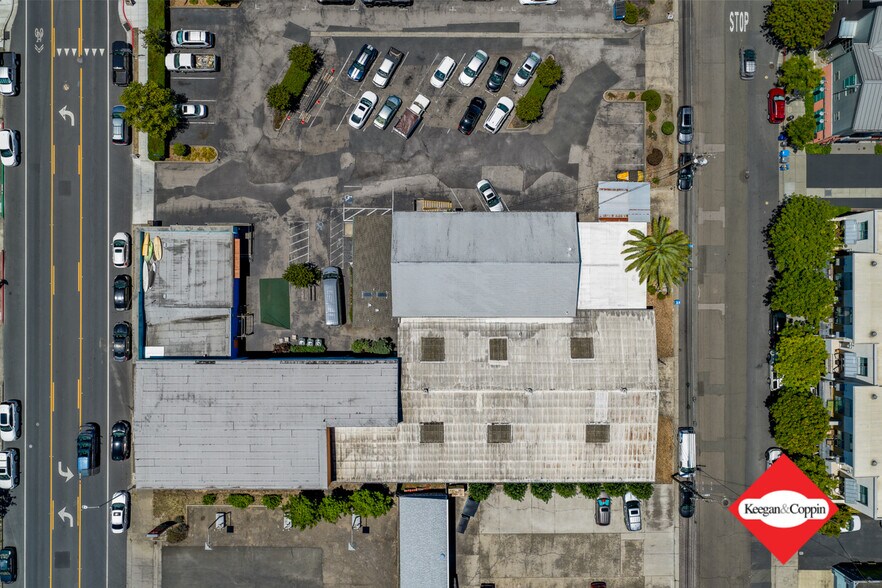 More Photos Of 409 S Petaluma Blvd, Petaluma General Retail For Sale
