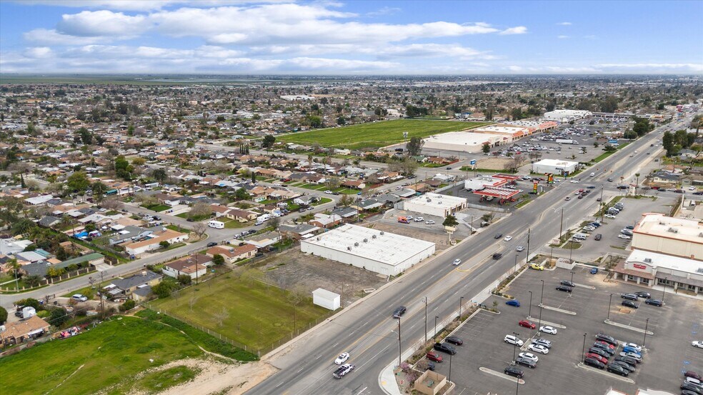 More Photos Of 6701 Niles St, Bakersfield Daycare Center For Sale