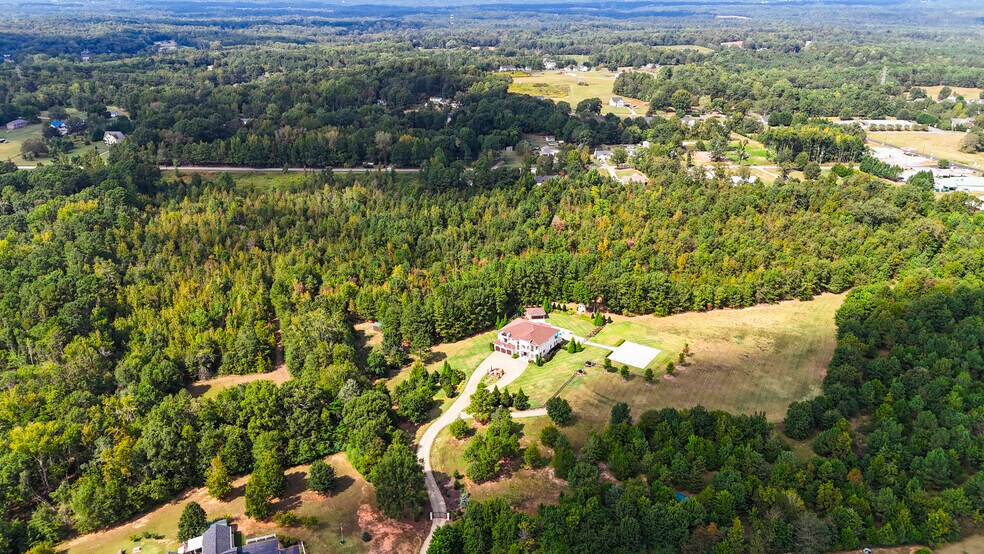 More Photos Of 220 Fincher Rd, Pauline Lodge Meeting Hall For Sale