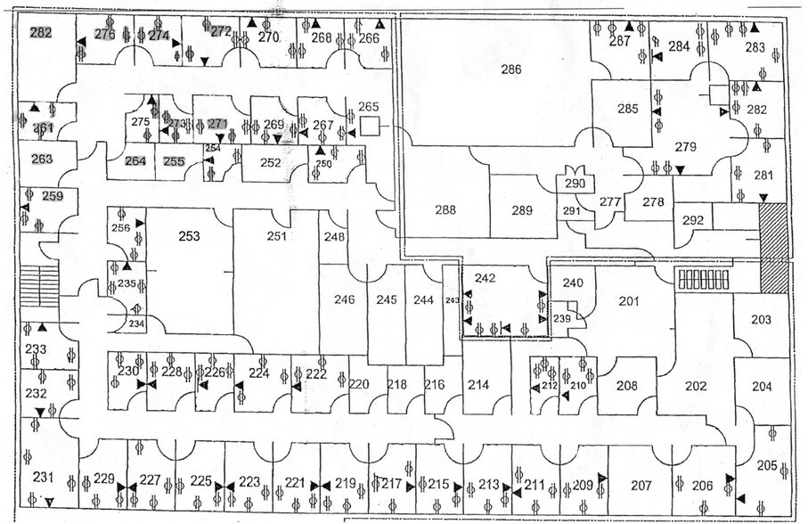 More Photos Of 1616 Headway Cir, Austin Office For Lease