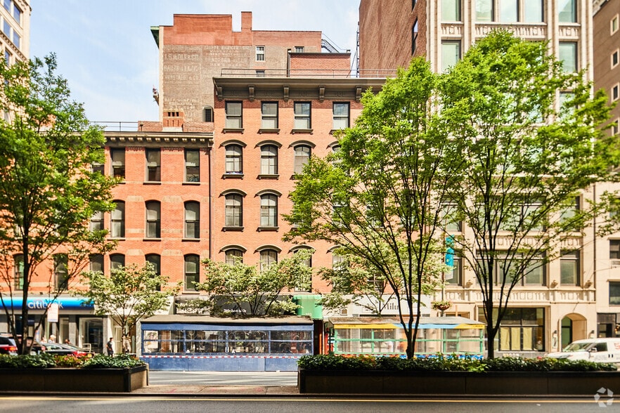 More Photos Of 333 Park Ave S, New York Office For Lease