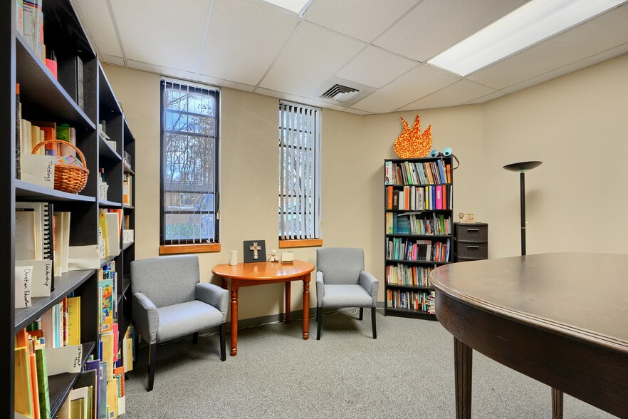 More Photos Of 541 Marshall Rd SW, Vienna Religious Facility For Sale