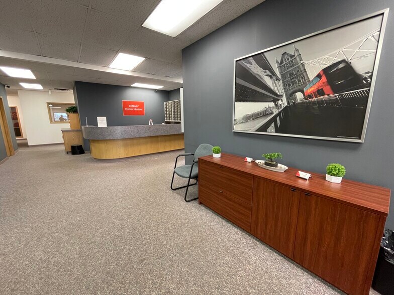 More Photos Of 4915 & 4926 54th Street, Red Deer Office For Sale