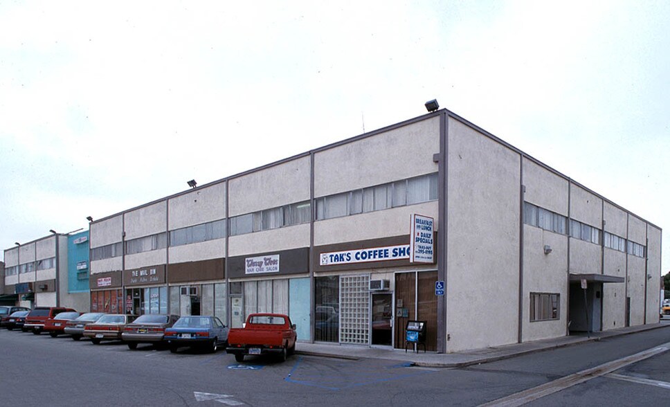 More Photos Of 3868-3876 Crenshaw Blvd, Los Angeles Storefront Retail Office For Lease