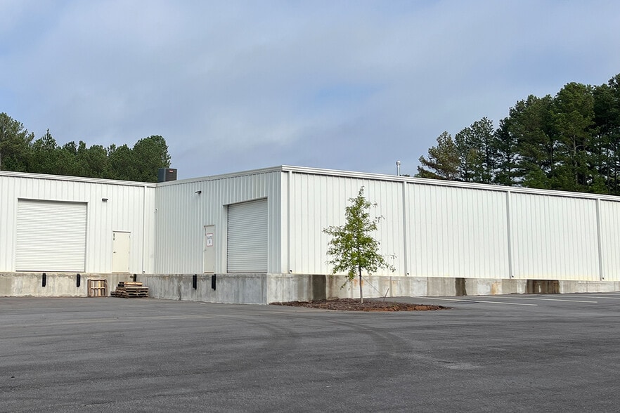 More Photos Of 670 Old Hull, Athens Flex For Lease