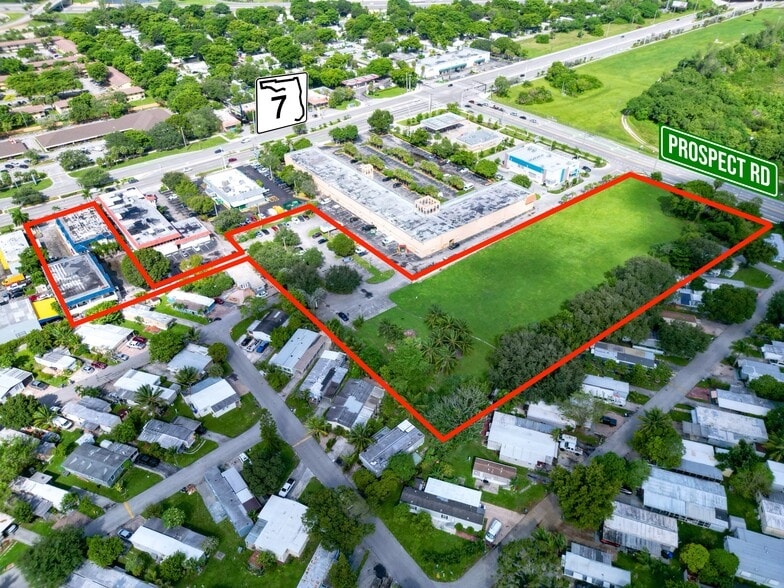 Primary Photo Of 5420-5430 N State Road 7, North Lauderdale Schools For Sale