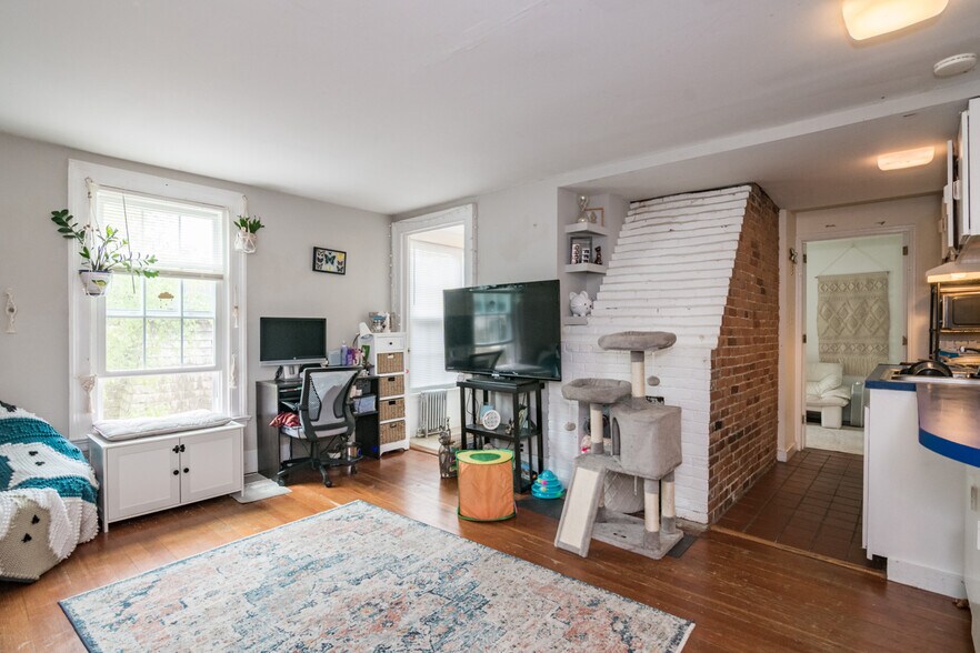 More Photos Of 81 Bridge St, Northampton Multifamily For Sale