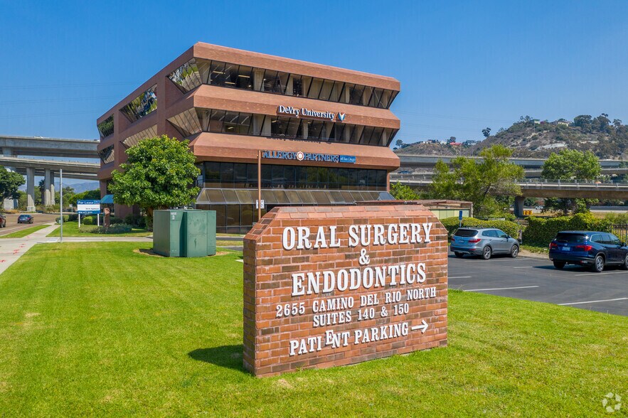 More Photos Of 2655 Camino del Rio N, San Diego Office For Lease